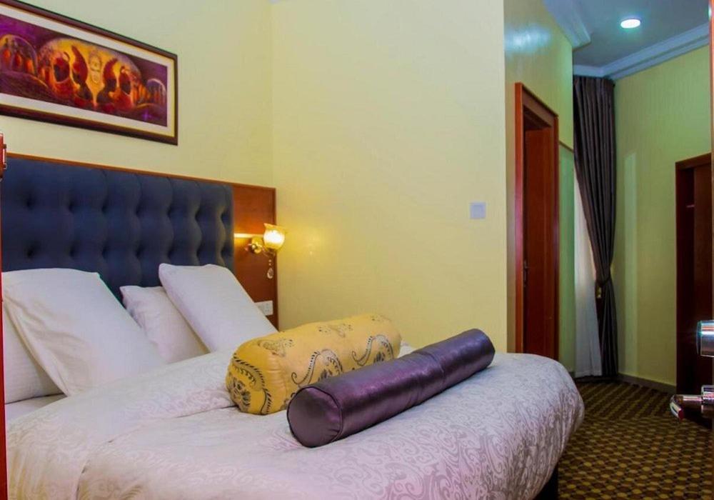 Hotel Esther Court Akure Exterior foto